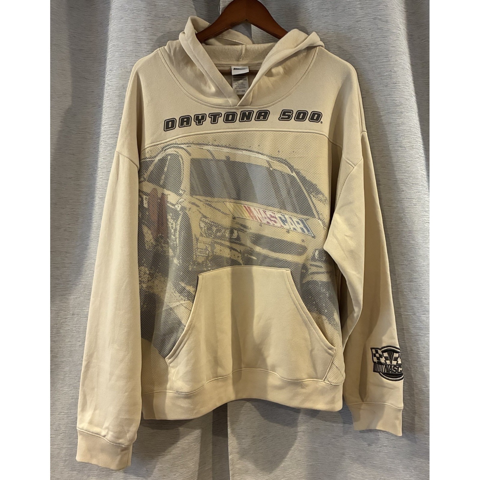 Nascar Daytona 500 Hoodie Mens Xxl Lt Birch Cream Mesh Graphic Nascar Daytona 500 Hoodie Mens Xxl Lt Birch Cream Mesh Graphic